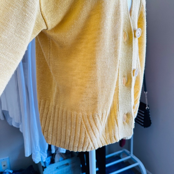 Banana Republic Relaxed Cropped Cardigan Goldenrod sz. S - Picture 2 of 8